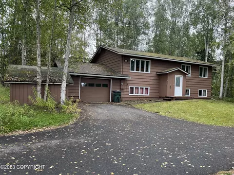 16808 Fire House Ln, Eagle River, AK 99577 photo 2