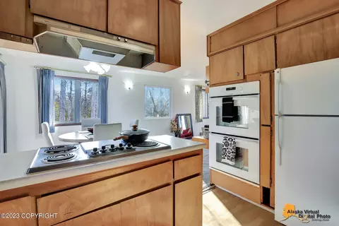 16808 Fire House Ln, Eagle River, AK 99577 photo 9