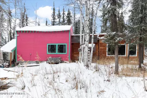 414 Jade St, Fairbanks, AK 99712