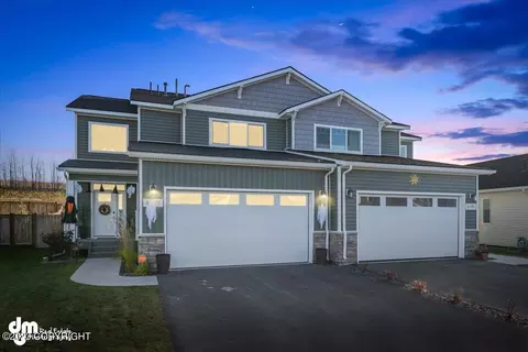 8783 Dry Creek Loop, Anchorage, AK 99502