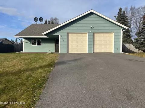 1530 Meander Ln, Kenai, AK 99611