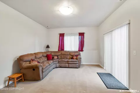 10741 Briggs Cache Cir, Eagle River, AK 99577 photo 32