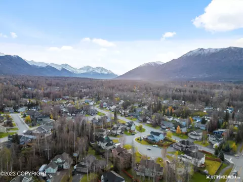 10741 Briggs Cache Cir, Eagle River, AK 99577 photo 45