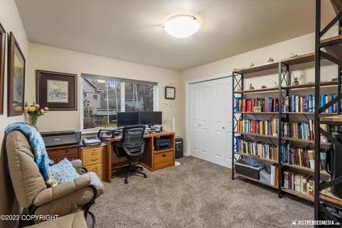 10741 Briggs Cache Cir, Eagle River, AK 99577 photo 17