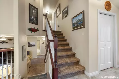 10741 Briggs Cache Cir, Eagle River, AK 99577 photo 18
