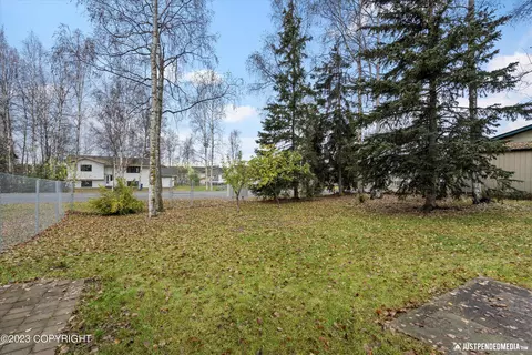 11323 Lower Sunny Cir, Eagle River, AK 99577 photo 52