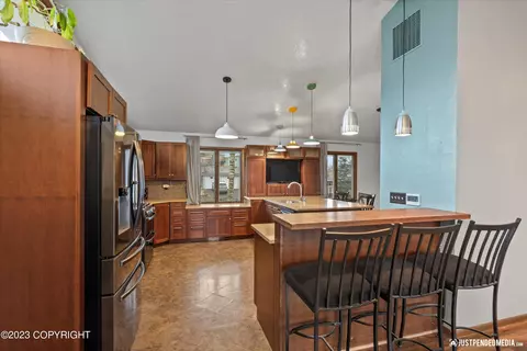11323 Lower Sunny Cir, Eagle River, AK 99577 photo 7