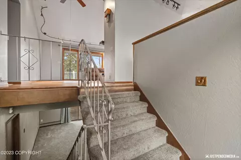 11323 Lower Sunny Cir, Eagle River, AK 99577 photo 5