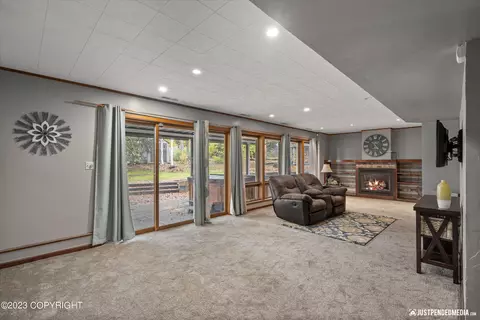 11323 Lower Sunny Cir, Eagle River, AK 99577 photo 48