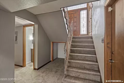 11323 Lower Sunny Cir, Eagle River, AK 99577 photo 38