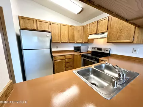 8090 Pinebrook Cir, Anchorage, AK 99507 photo 10