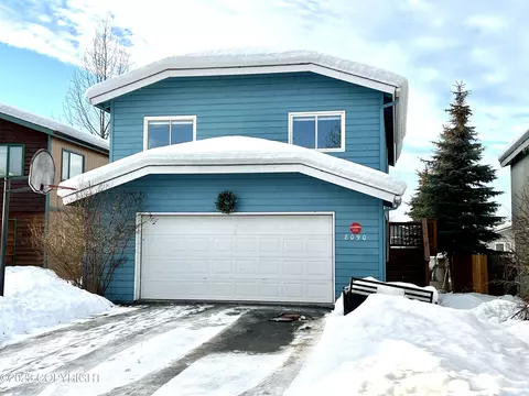 8090 Pinebrook Cir, Anchorage, AK 99507