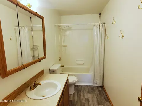 8090 Pinebrook Cir, Anchorage, AK 99507 photo 14
