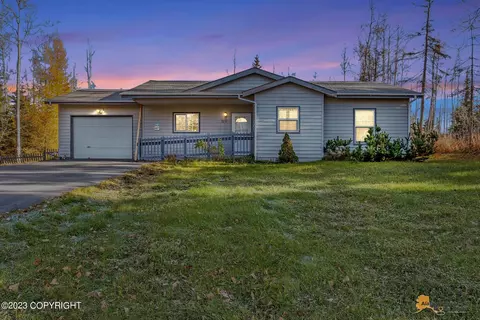 7031 W Wellington Dr, Wasilla, AK 99623
