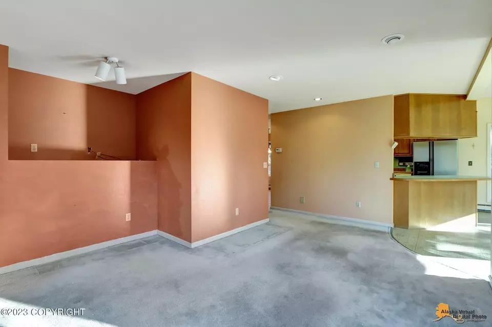  4330 Seeley Cir, Anchorage, AK 99502 photo 16