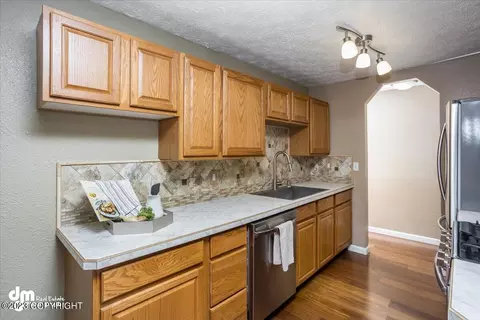 12528 Crested Butte Dr, Eagle River, AK 99577 photo 11