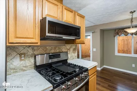12528 Crested Butte Dr, Eagle River, AK 99577 photo 13