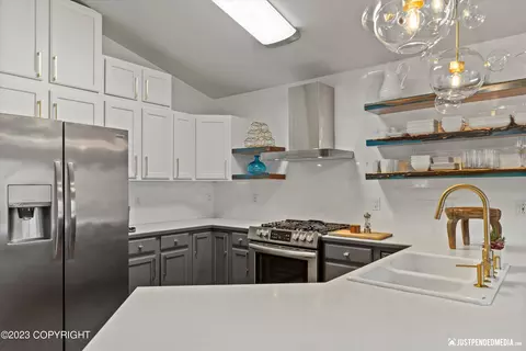 3916 Sycamore Loop, Anchorage, AK 99504 photo 8