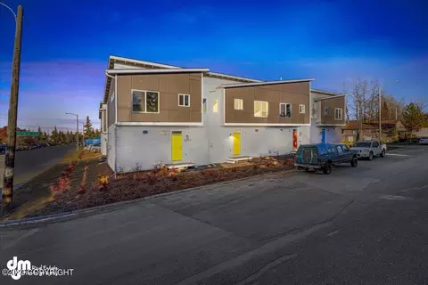 1209 E 16th Ave, Anchorage, AK 99501 photo 2