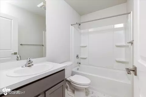 1209 E 16th Ave, Anchorage, AK 99501 photo 20