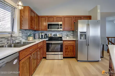 3301 Old Muldoon Rd, Anchorage, AK 99504 photo 17