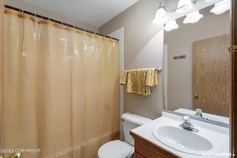 6544 Desiree Loop, Anchorage, AK 99507 photo 5