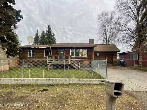 2301 Mckinley Ave, Anchorage, AK 99517