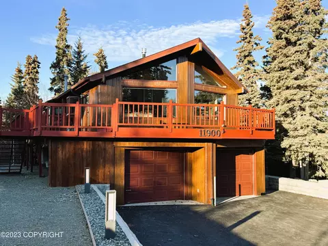 11900 Steeple Chase Cir, Anchorage, AK 99516