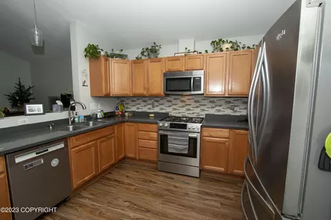 12057 Regency Dr, Eagle River, AK 99577 photo 6