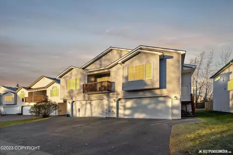 11751 Birch Knoll Loop, Anchorage, AK 99515