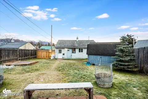 5807 Miley Dr, Anchorage, AK 99504 photo 28