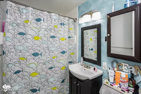 5807 Miley Dr, Anchorage, AK 99504 photo 24