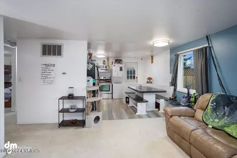 5807 Miley Dr, Anchorage, AK 99504 photo 11