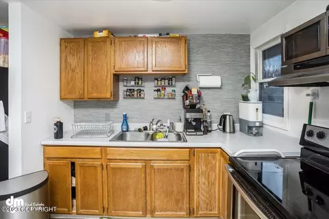 5807 Miley Dr, Anchorage, AK 99504 photo 13