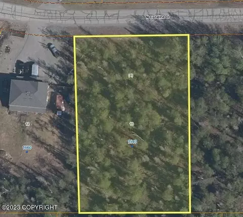 1540 N Catalina Dr, Wasilla, AK 99654