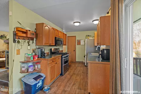 1947 Bartlett Dr, Anchorage, AK 99507 photo 10