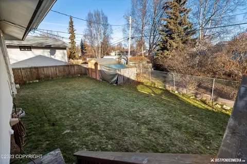1947 Bartlett Dr, Anchorage, AK 99507 photo 34