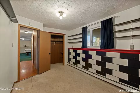 1947 Bartlett Dr, Anchorage, AK 99507 photo 24