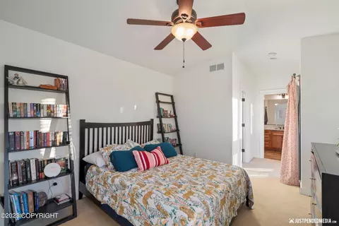 425 E 10th Ave # B, Anchorage, AK 99501 photo 15