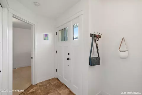 425 E 10th Ave # B, Anchorage, AK 99501 photo 21
