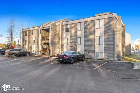 4640 Reka Dr # E9, Anchorage, AK 99508