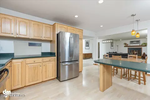1819 E 24th Ave, Anchorage, AK 99508 photo 7