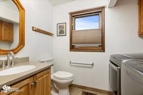 1819 E 24th Ave, Anchorage, AK 99508 photo 31