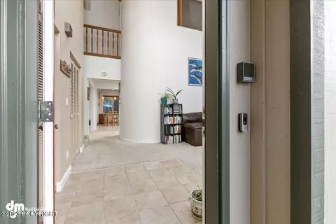 1819 E 24th Ave, Anchorage, AK 99508 photo 3