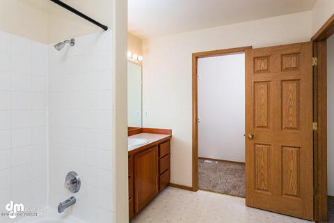 6610 Desiree Loop, Anchorage, AK 99507 photo 21