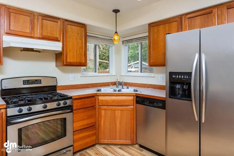 6610 Desiree Loop, Anchorage, AK 99507 photo 11