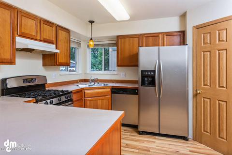 6610 Desiree Loop, Anchorage, AK 99507 photo 9