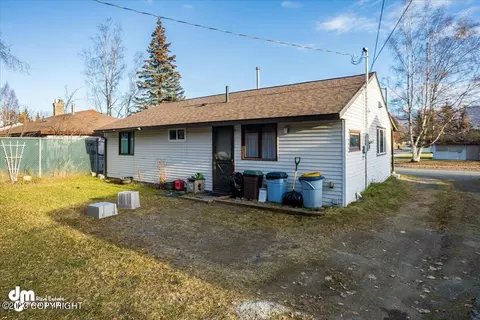 1808 Twining Dr, Anchorage, AK 99504 photo 27