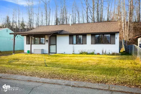 1808 Twining Dr, Anchorage, AK 99504 photo 9