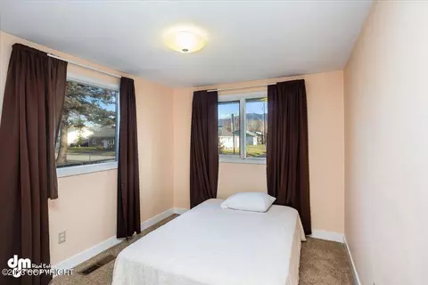 1808 Twining Dr, Anchorage, AK 99504 photo 21